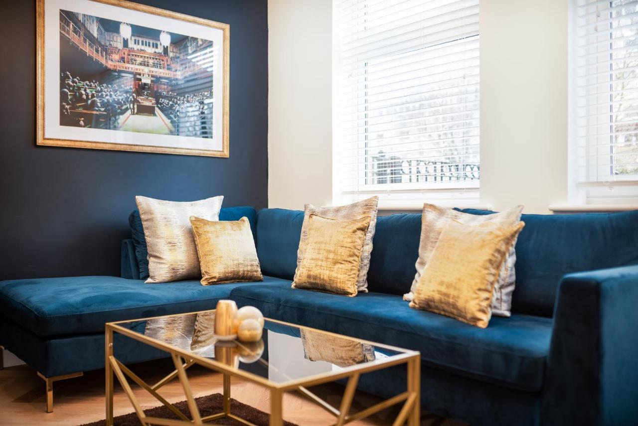 London'S Modern Nuance Apartment - Battersea Kültér fotó
