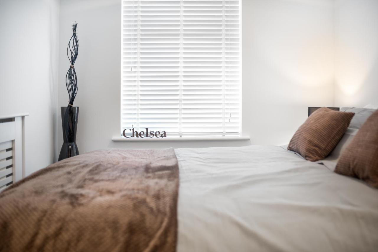 London'S Modern Nuance Apartment - Battersea Kültér fotó